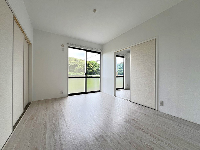 部屋４