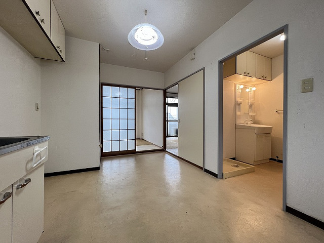 部屋４
