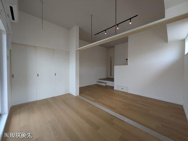 部屋４