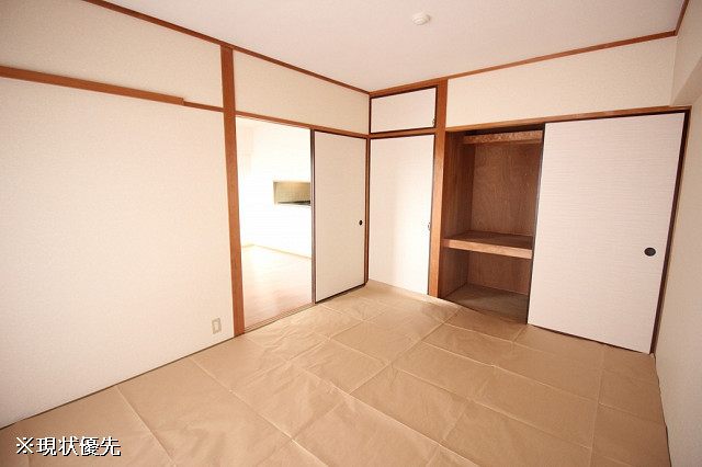 部屋４