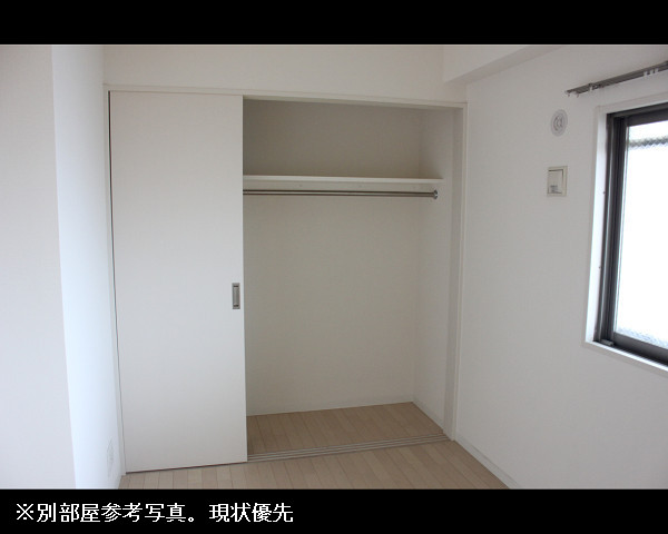 収納２