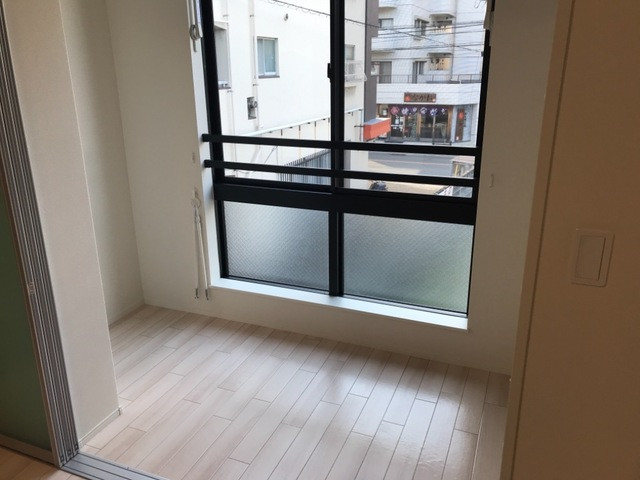 部屋４