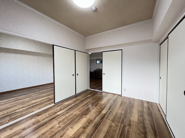 部屋４