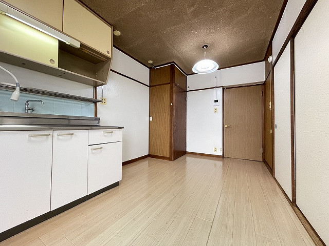部屋４
