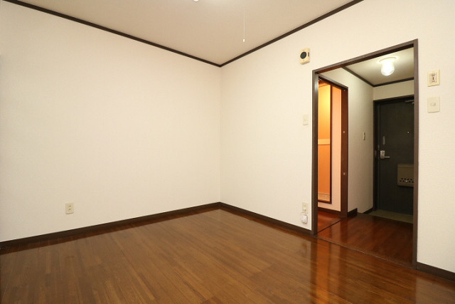 部屋４