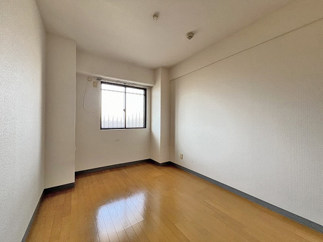 部屋４