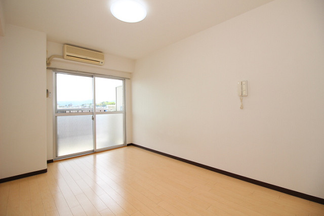 部屋４