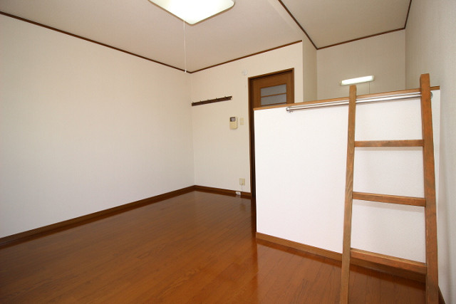 部屋４