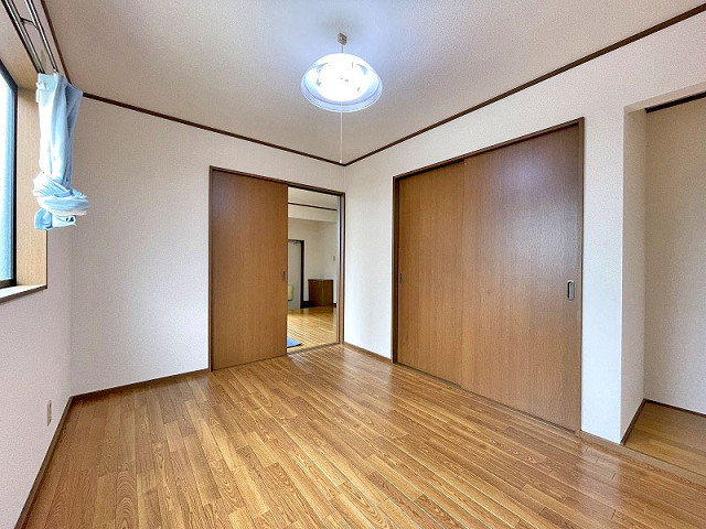 部屋４