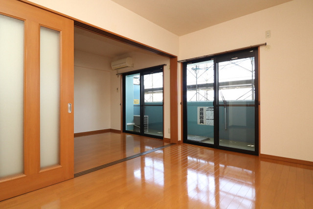 部屋４