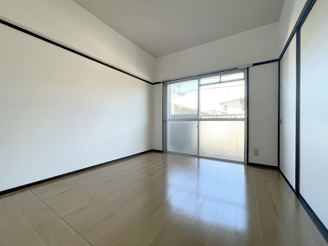 部屋４