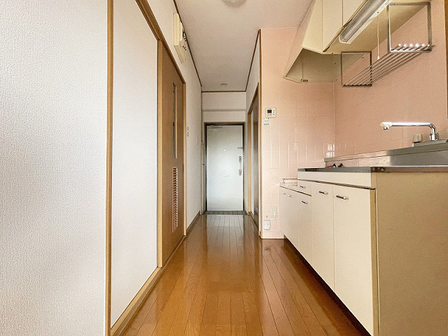 部屋４