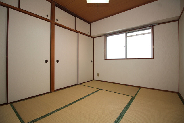 部屋４