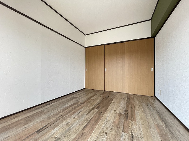 部屋４