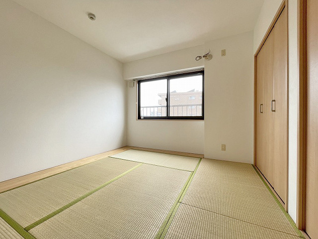部屋４