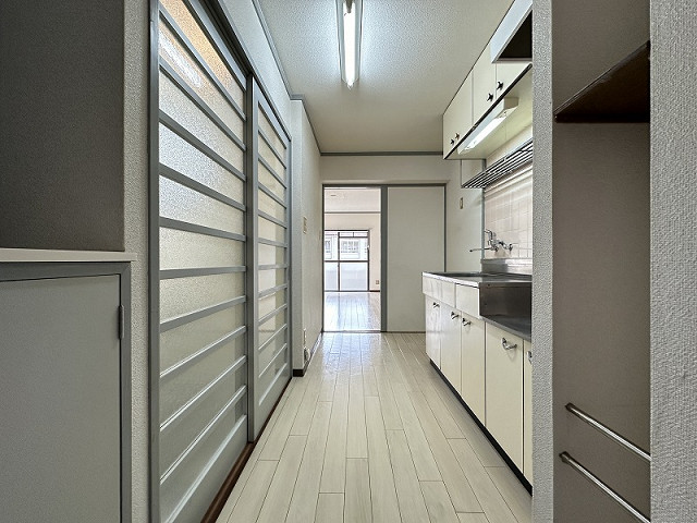部屋４
