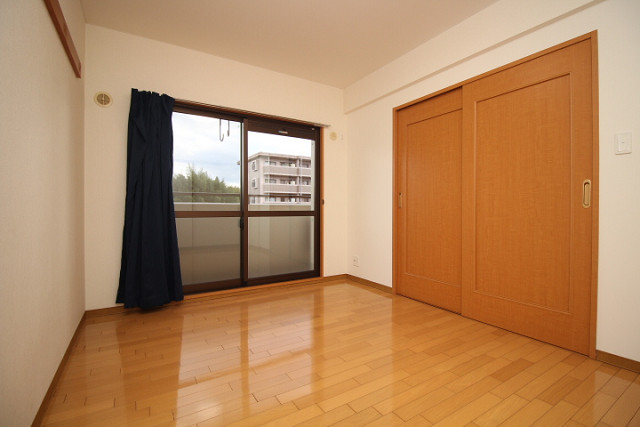 部屋４