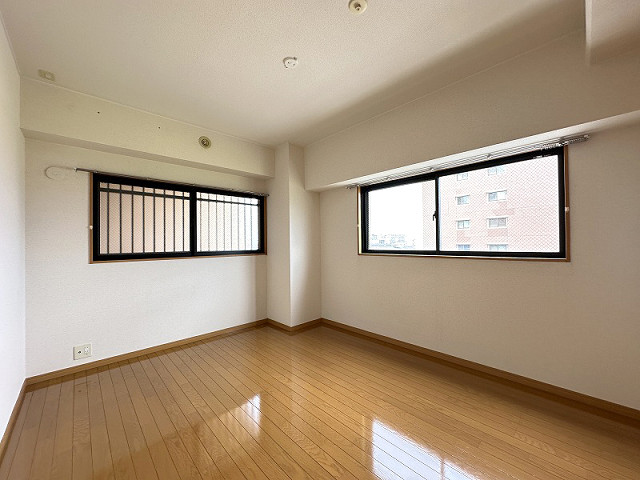 部屋４