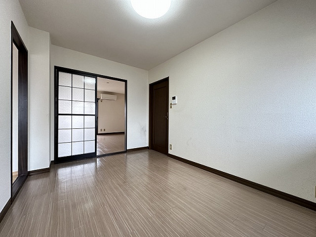 部屋４