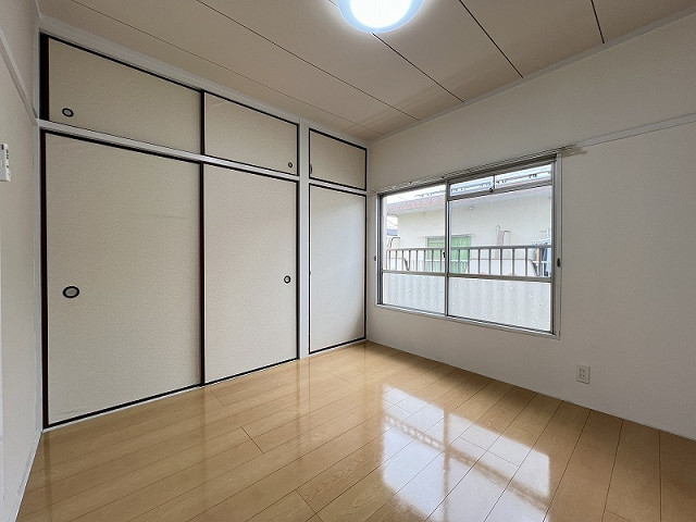 部屋４