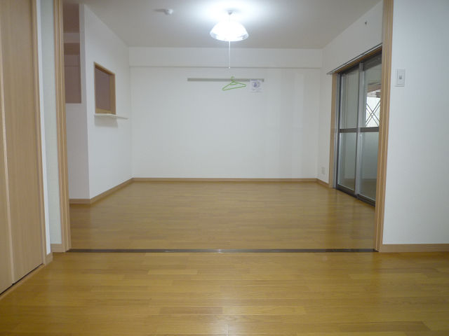 部屋４
