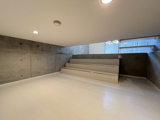 部屋４