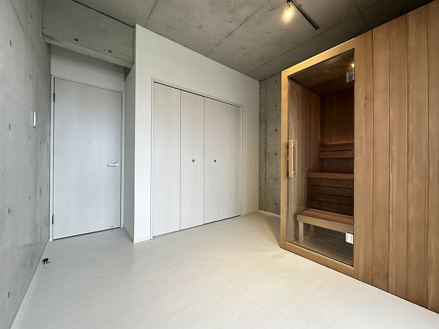 部屋４