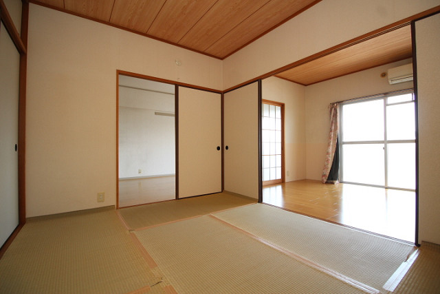 部屋４