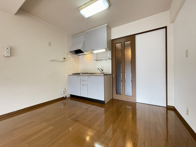 部屋４