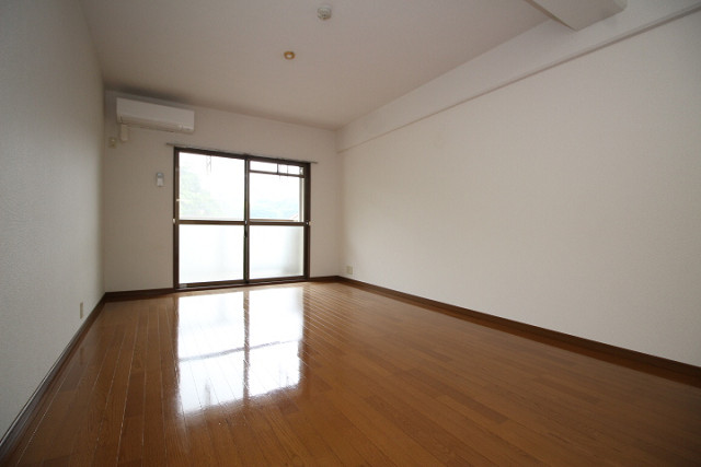 部屋４