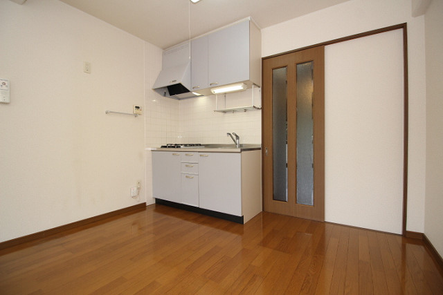 部屋４