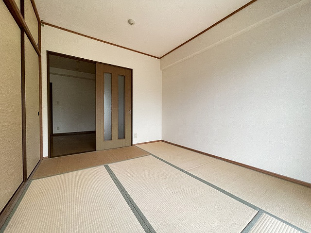 部屋４