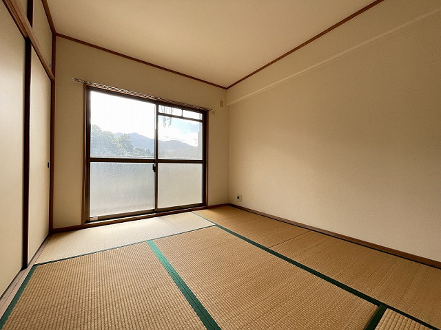 部屋４