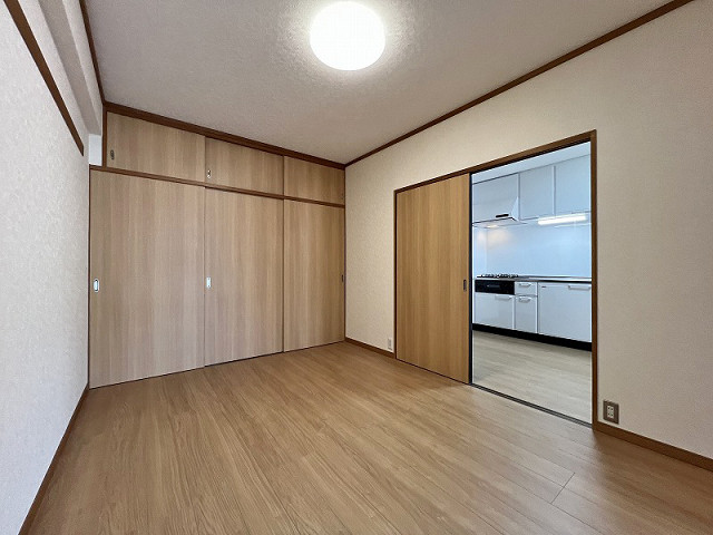 部屋４