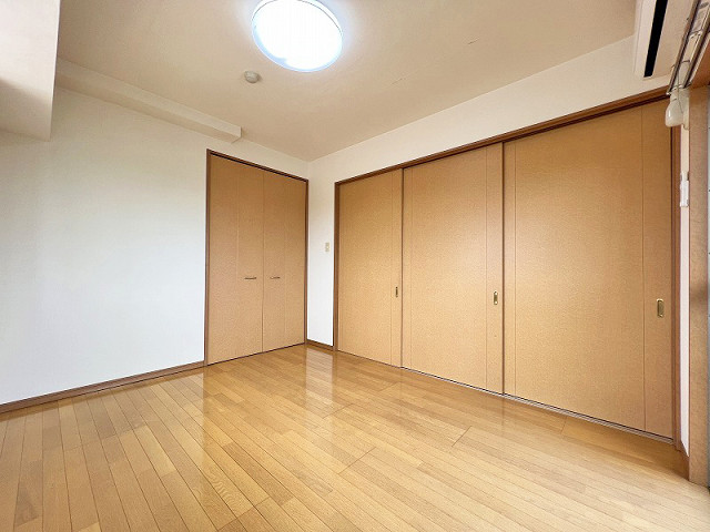 部屋４