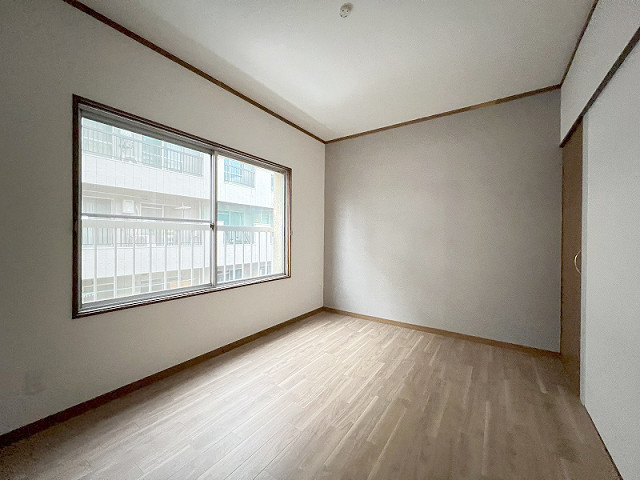 部屋４