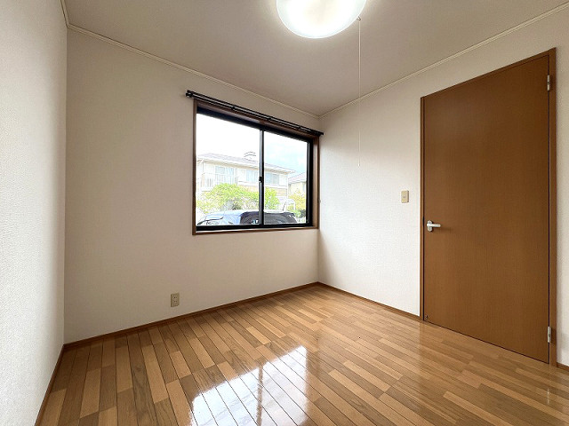部屋４