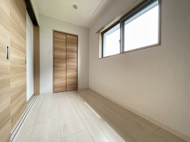 部屋４