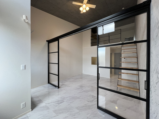 部屋４