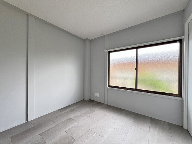部屋４