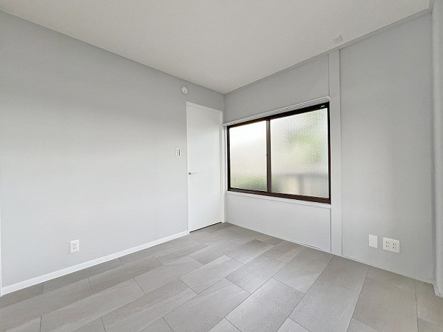 部屋４