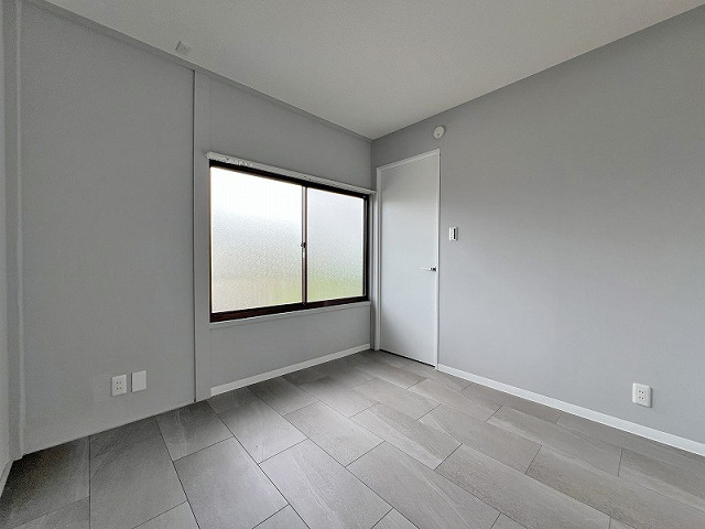 部屋４