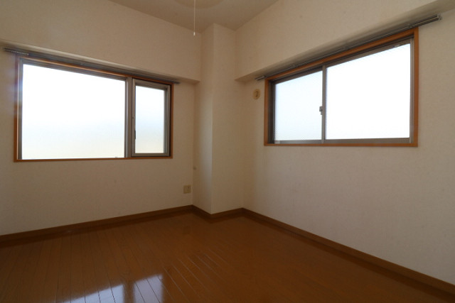 部屋４