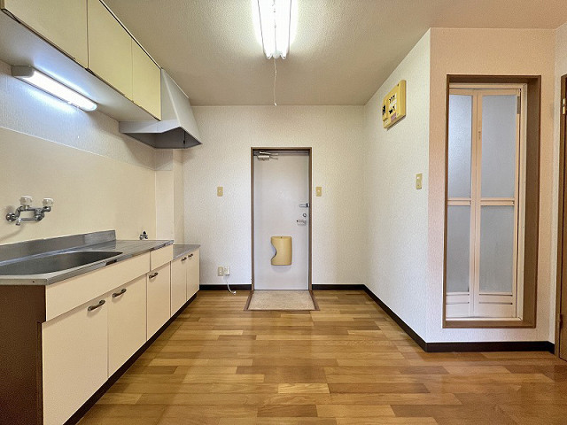 部屋４