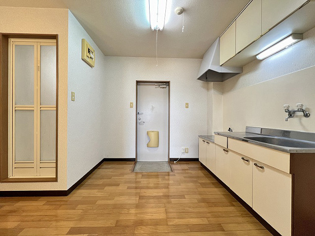 部屋４
