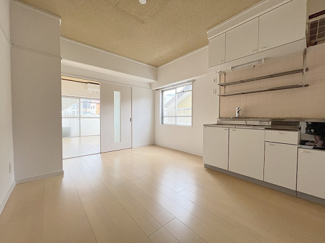 部屋４