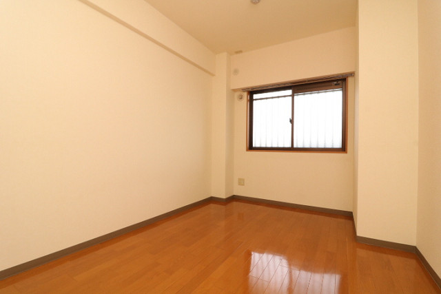 部屋４
