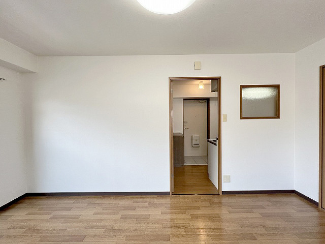 部屋４