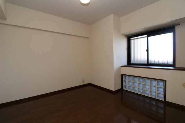 部屋４