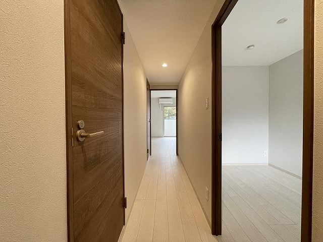 部屋４